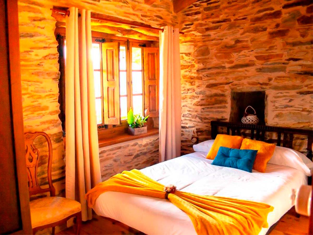 casa Bierzo Encantado habitación matrimonio