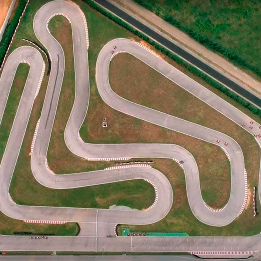 circuito para karting en karts biplaza