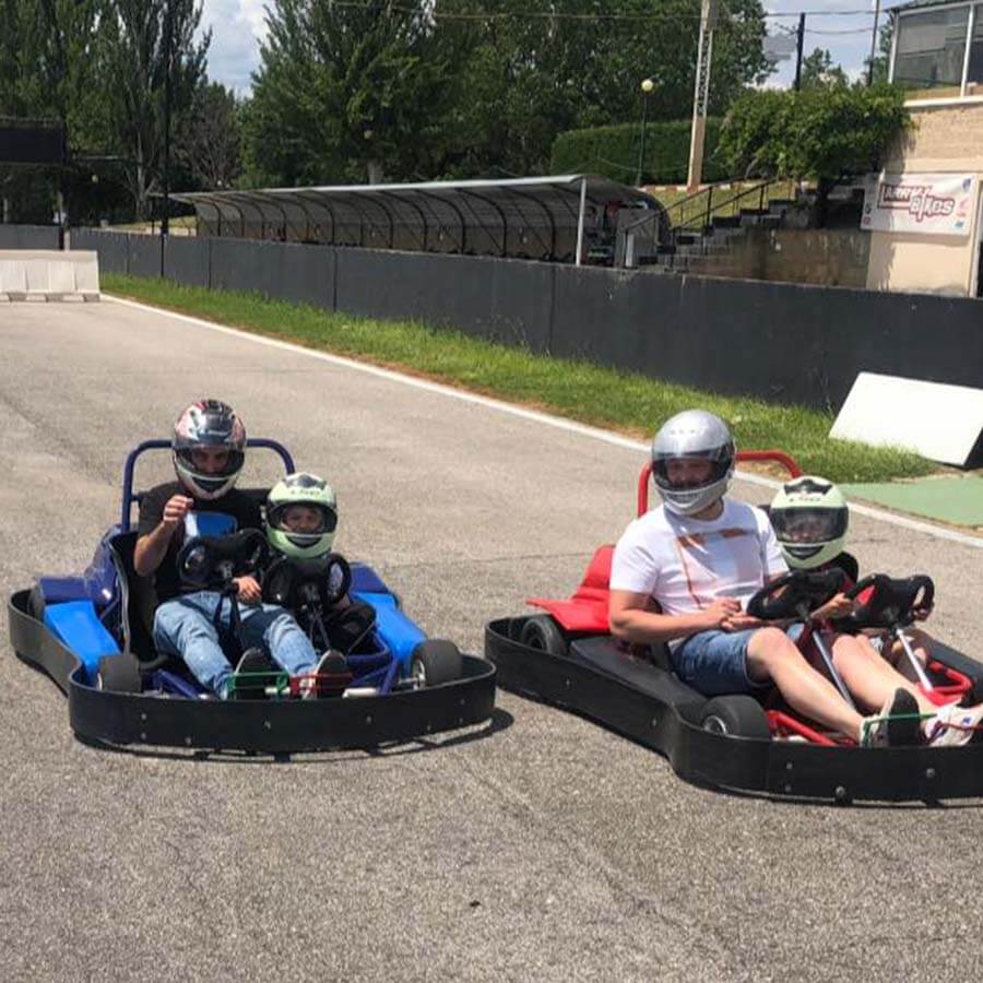 kart biplaza en Cabañas Raras