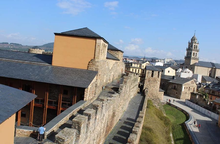 visita el castillo de los templarios en Semana santa