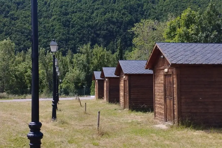 Cabañas de camping El Bierzo