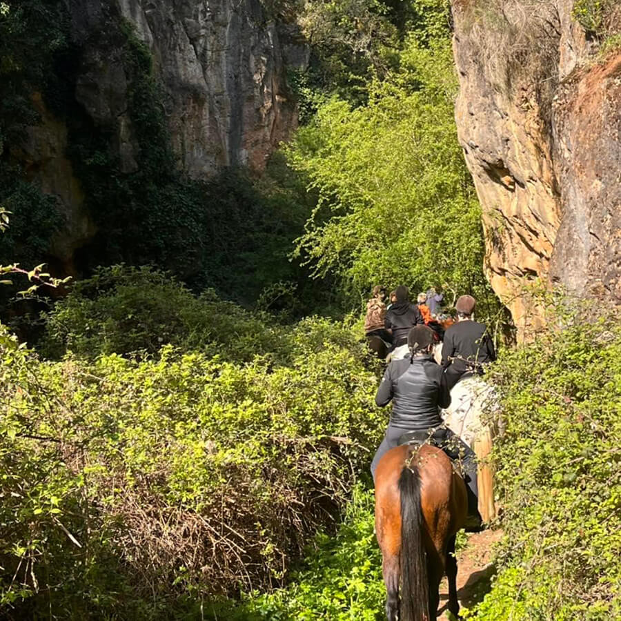 rutas a caballo en Las Médulas