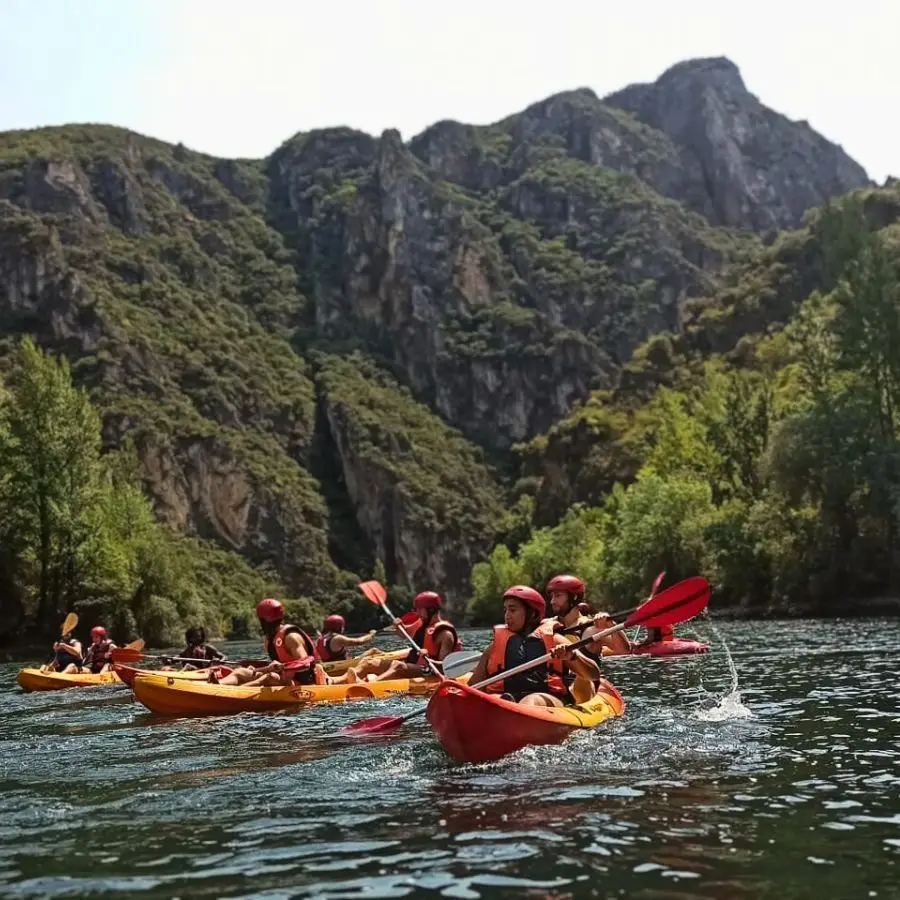 descenso en Canoa rio sil