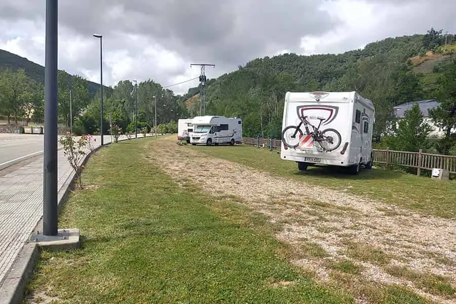 Zona Camper en Pobladura de las Regueras