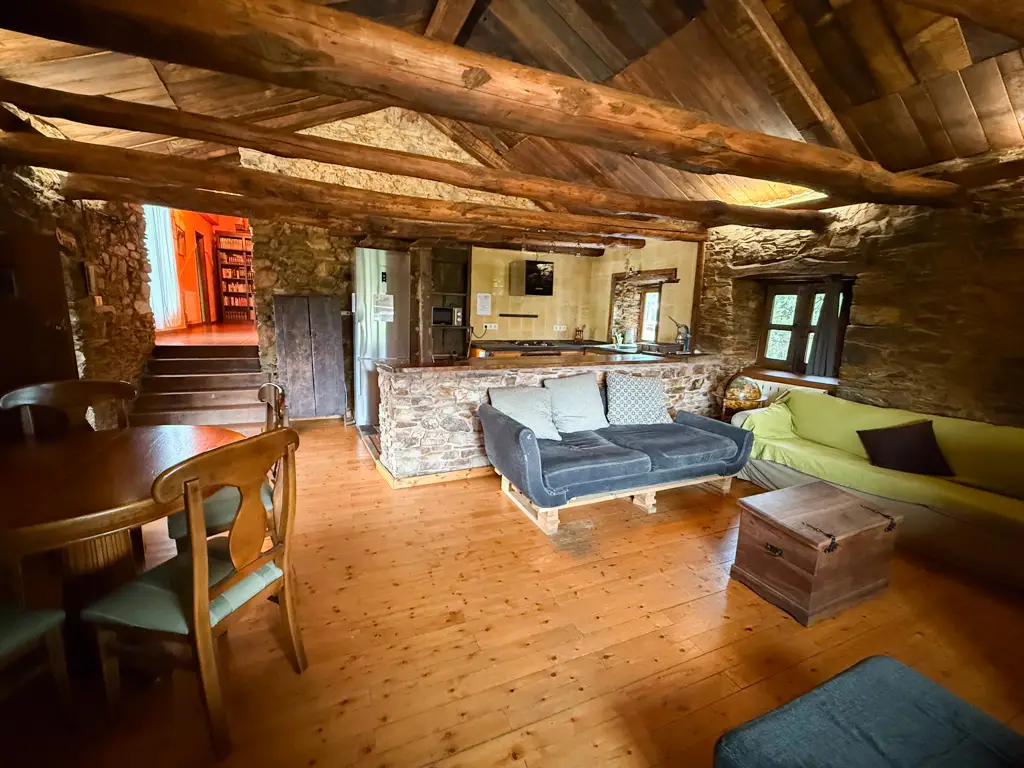 salon casa rural del Monte